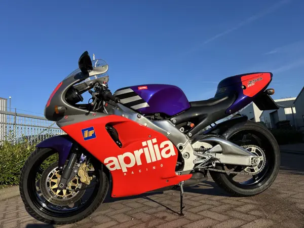 Aprilia RS250 Reggiani MK1