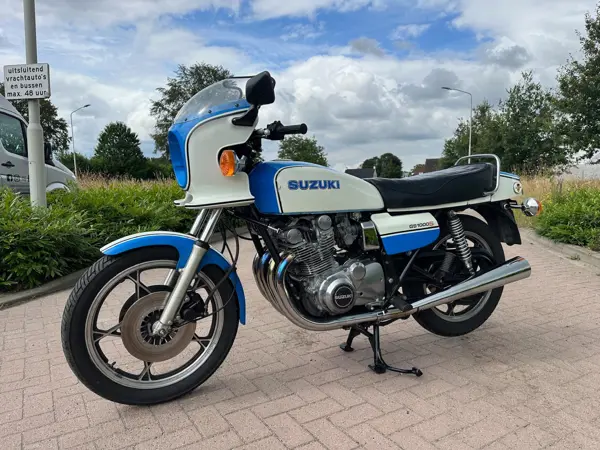 Suzuki GS1000S Wes Cooley